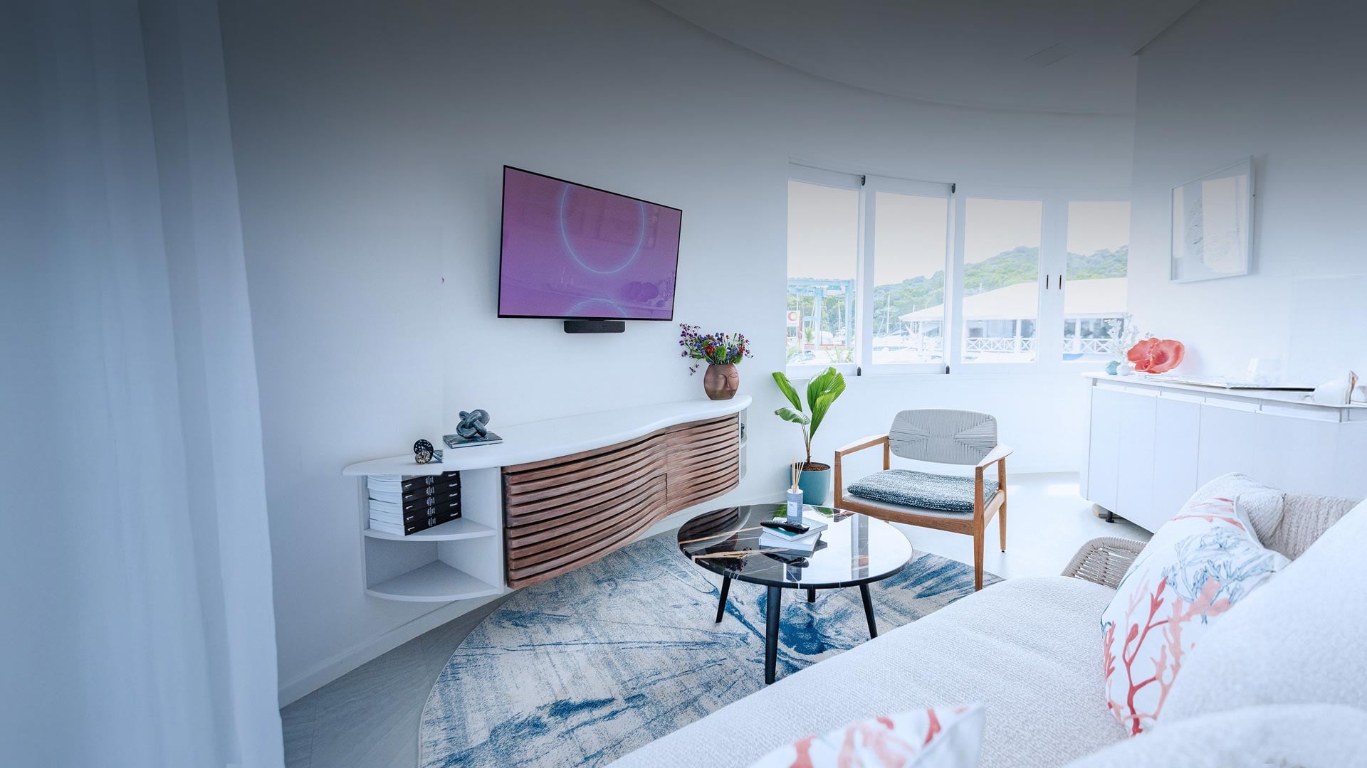 221.2 ft² (20.5 m²) · 146.6 ft² (13.6 m²)